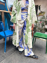 Kép betöltése a galériamegjelenítőbe: Linen Long Kimono