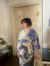 Kép betöltése a galériamegjelenítőbe: Linen Kim Top