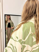 Kép betöltése a galériamegjelenítőbe: Linen Long Kimono