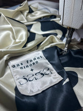 Cargar imagen en el visor de la galería, Black Salt Satin Longmono