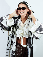 Cargar imagen en el visor de la galería, Jankasara Dark Choko Long Satin Kimono