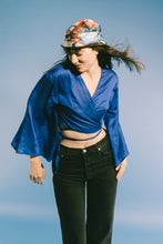 Cargar imagen en el visor de la galería, Ocean Blue Silk Kim Top