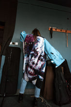 Kép betöltése a galériamegjelenítőbe: Keleti Blokk Blue Clown x das fanni KIMONO