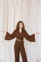 Load image into Gallery viewer, Wavy Flow Chocolate Kimo Top