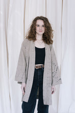 Kép betöltése a galériamegjelenítőbe: Random Handpainted LINEN kimono