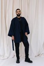 Kép betöltése a galériamegjelenítőbe: Deep Ocean Blue Kimono