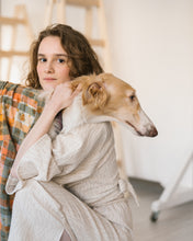 Kép betöltése a galériamegjelenítőbe: Creamy Waves Flare Pants