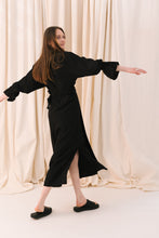 Kép betöltése a galériamegjelenítőbe: Kimono Wrap Dress