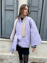 Cargar imagen en el visor de la galería, FLUFFY / Crop Kimo Puffer Jacket
