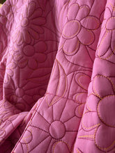 Cargar imagen en el visor de la galería, FLUFFY / Crop Kimo Puffer Jacket
