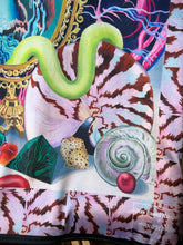 Load image into Gallery viewer, Marosi Panni / Snake Scarf
